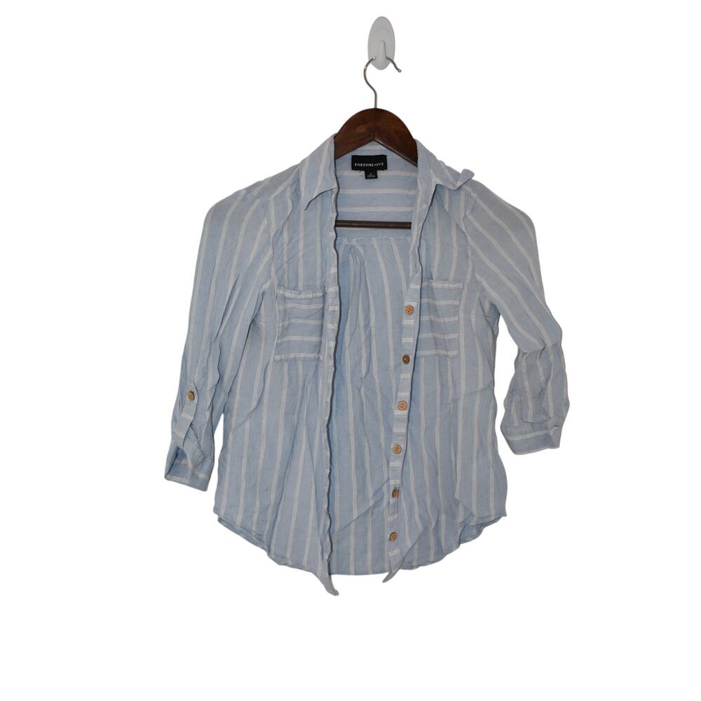 Fortune + Ivy Blue Striped Button Down Size S